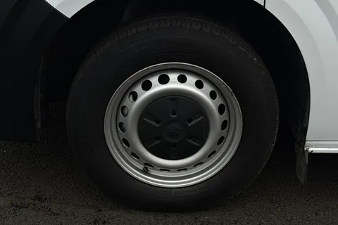 MF25JKZ Volkswagen Transporter 2.0 TDI 150 Commerce Plus Van Thumbnail #24