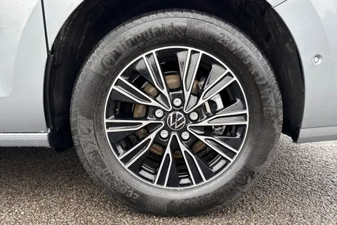 DC75XOH Volkswagen California Coast T7 SWB 150 PS DSG - Parking Heater/ Tow Pack Thumbnail #12