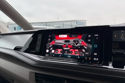 DC75XOH Volkswagen California Coast T7 SWB 150 PS DSG - Parking Heater/ Tow Pack Thumbnail #22