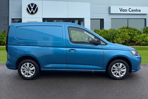 CX74LTF Volkswagen Caddy 2.0 TDI C20 Commerce Pro SWB Euro 6 (s/s) 5dr Thumbnail #4