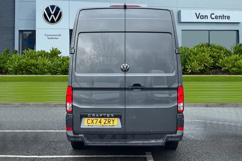 CX74ZRY Volkswagen Crafter 2.0 TDI CR35 Commerce FWD MWB High Roof Euro 6 (s/s) 5dr Thumbnail #5