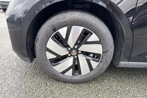 CX26HXR Volkswagen Id. Buzz Cargo Pro 79kWh Commerce Panel Van 5dr Electric Auto 4Motion (340 ps) Thumbnail #10