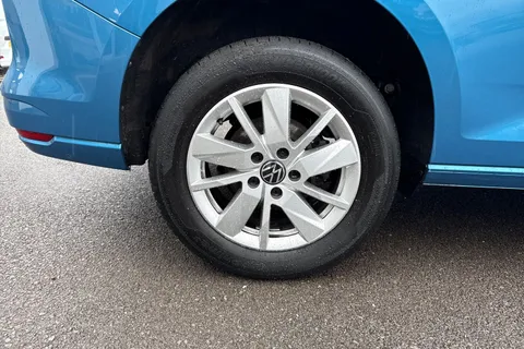 CX74LTF Volkswagen Caddy 2.0 TDI C20 Commerce Pro SWB Euro 6 (s/s) 5dr Thumbnail #13