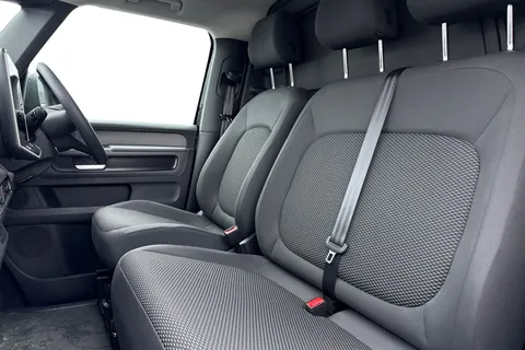 CX26HXR Volkswagen Id. Buzz Cargo Pro 79kWh Commerce Panel Van 5dr Electric Auto 4Motion (340 ps) Thumbnail #16