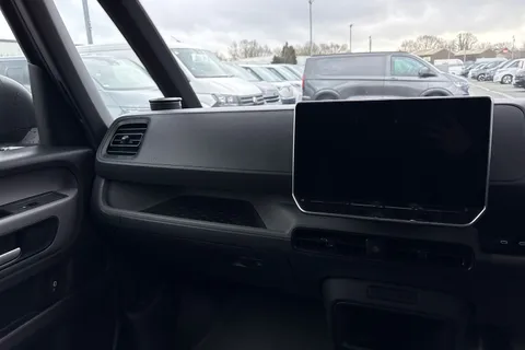 CX26HXR Volkswagen Id. Buzz Cargo Pro 79kWh Commerce Panel Van 5dr Electric Auto 4Motion (340 ps) Thumbnail #20