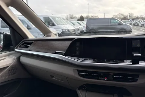 CX26JZR Volkswagen Multivan 2.0 TDI Style MPV 5dr Diesel DSG Euro 6 (s/s) (150 ps) Thumbnail #20