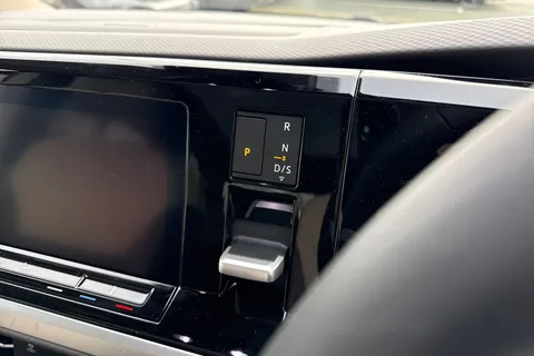 CX26JZR Volkswagen Multivan 2.0 TDI Style MPV 5dr Diesel DSG Euro 6 (s/s) (150 ps) Thumbnail #23