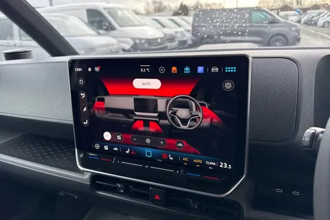 CX75UUH Volkswagen Id. Buzz Cargo Pro 79kWh Commerce Panel Van 5dr Electric Auto 4Motion (340 ps) Thumbnail #22