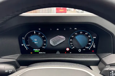 CX25LDF Volkswagen E-Transporter T32 65kWh Commerce Pro Auto RWD SWB 5dr Thumbnail #30