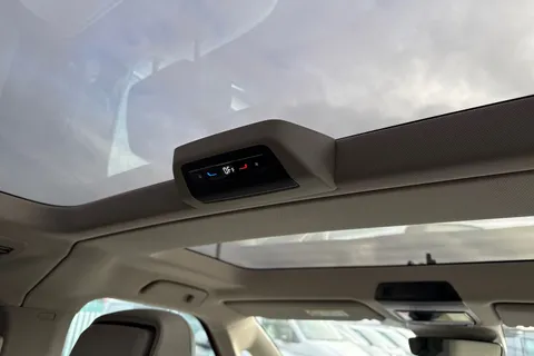 CX26JZR Volkswagen Multivan 2.0 TDI Style MPV 5dr Diesel DSG Euro 6 (s/s) (150 ps) Thumbnail #32