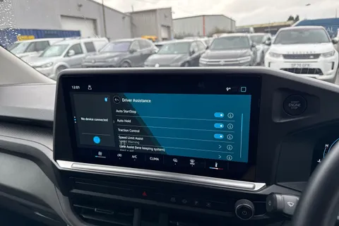 CX25LMM Volkswagen Transporter 2.0 TDI T28 Commerce Plus FWD SWB Euro 6 (s/s) 5dr Thumbnail #36