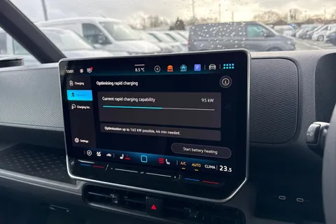 CX75UUH Volkswagen Id. Buzz Cargo Pro 79kWh Commerce Panel Van 5dr Electric Auto 4Motion (340 ps) Thumbnail #42