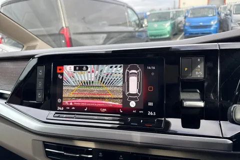 CX26JZR Volkswagen Multivan 2.0 TDI Style MPV 5dr Diesel DSG Euro 6 (s/s) (150 ps) Thumbnail #45