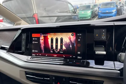 CX26JZR Volkswagen Multivan 2.0 TDI Style MPV 5dr Diesel DSG Euro 6 (s/s) (150 ps) Thumbnail #49