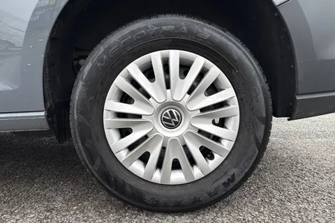 DA25EVP Volkswagen Caddy 2.0 TDI 102PS Commerce Van [Business/Tech Pack] Thumbnail #13