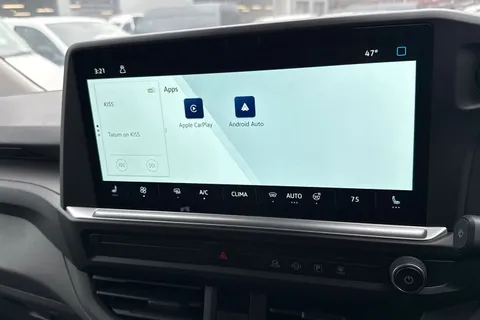 MF75FSG Volkswagen E-Transporter 160kW 65kWh Commerce Pro Van Auto Thumbnail #12