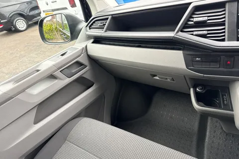 GK72MYB Volkswagen Transporter 2.0TDI 110ps T28 Startline BMT SWB PV Thumbnail #15