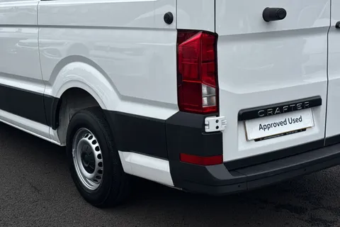 MF74ODT Volkswagen Crafter 2.0TDI (140PS) CR35 MWB Manual Thumbnail #17