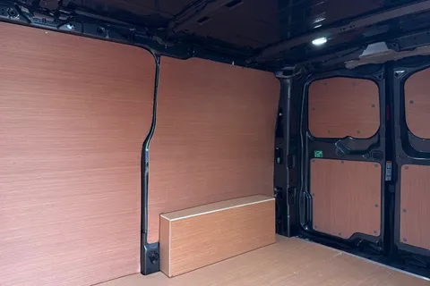 MF75FSG Volkswagen E-Transporter 160kW 65kWh Commerce Pro Van Auto Thumbnail #14