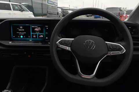 DA25EVP Volkswagen Caddy 2.0 TDI 102PS Commerce Van [Business/Tech Pack] Thumbnail #19