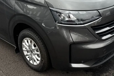 MF75FSG Volkswagen E-Transporter 160kW 65kWh Commerce Pro Van Auto Thumbnail #17