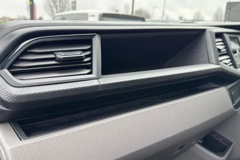 GK72MYB Volkswagen Transporter 2.0TDI 110ps T28 Startline BMT SWB PV Thumbnail #27