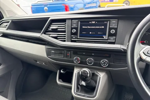 GK72MYB Volkswagen Transporter 2.0TDI 110ps T28 Startline BMT SWB PV Thumbnail #36
