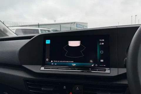 DA25EVP Volkswagen Caddy 2.0 TDI 102PS Commerce Van [Business/Tech Pack] Thumbnail #46