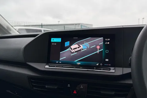 DA25EVP Volkswagen Caddy 2.0 TDI 102PS Commerce Van [Business/Tech Pack] Thumbnail #50