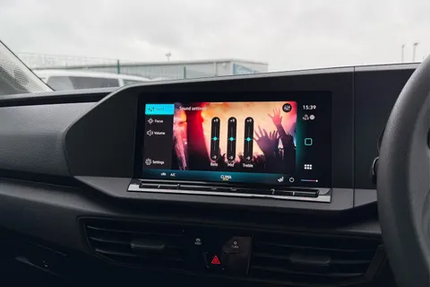 DA25EVP Volkswagen Caddy 2.0 TDI 102PS Commerce Van [Business/Tech Pack] Thumbnail #51