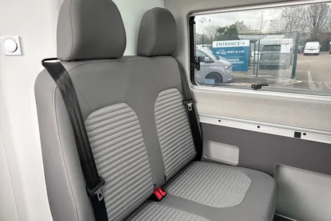 SB73XLE Volkswagen California 2.0 TDI 600 5dr Tip Auto [3.88T] Thumbnail #20