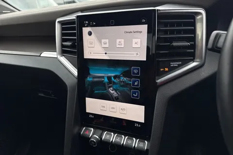 CV74UTS Volkswagen Amarok D/Cab Pick Up Style 2.0 TDI 205 4MOTION Auto Thumbnail #20