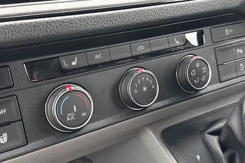 SB73XLE Volkswagen California 2.0 TDI 600 5dr Tip Auto [3.88T] Thumbnail #23