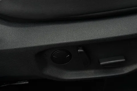 CV74UTS Volkswagen Amarok D/Cab Pick Up Style 2.0 TDI 205 4MOTION Auto Thumbnail #33