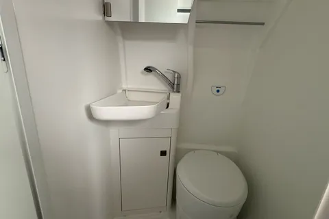 SB73XLE Volkswagen California 2.0 TDI 600 5dr Tip Auto [3.88T] Thumbnail #44