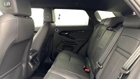 KN74XPX Land Rover Range Rover Evoque 2.0 D200 Dynamic SE 5dr Thumbnail #4