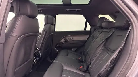 KW74YSV Land Rover Range Rover Sport 3.0 D300 Dynamic SE 5dr Thumbnail #4