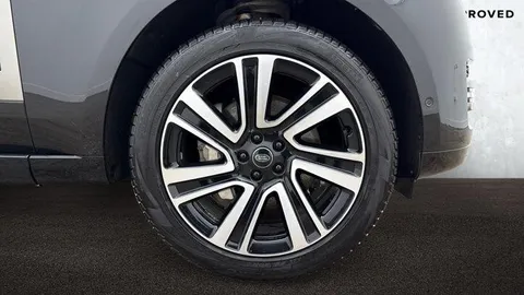 KP24CGY Land Rover Range Rover 3.0 D300 HSE 5dr Thumbnail #9