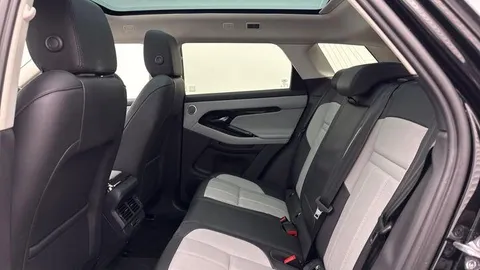 KM74GYX Land Rover Range Rover Evoque 2.0 D200 Dynamic HSE 5dr Thumbnail #4