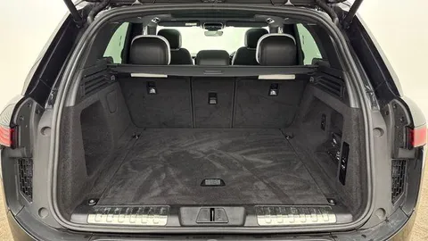 KS74DDV Land Rover Range Rover Sport 3.0 P460e Dynamic SE 5dr Thumbnail #11