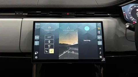 KO74MVF Land Rover Range Rover Sport 3.0 D300 Dynamic SE 5dr Thumbnail #15