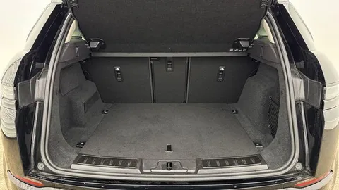 KM74GYX Land Rover Range Rover Evoque 2.0 D200 Dynamic HSE 5dr Thumbnail #11