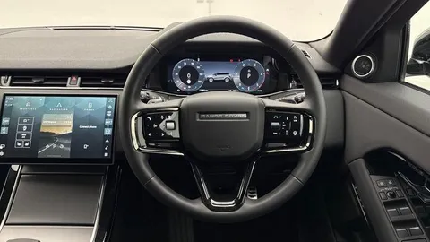 KN74XPX Land Rover Range Rover Evoque 2.0 D200 Dynamic SE 5dr Thumbnail #16