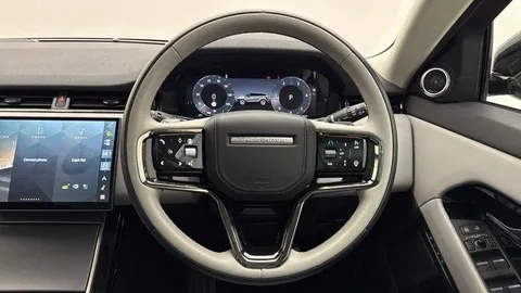 KM74GYX Land Rover Range Rover Evoque 2.0 D200 Dynamic HSE 5dr Thumbnail #16