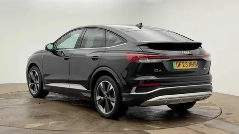 2 of 10 for Audi Q4 e-tron Q4 Sportback S line 40 e-tron 150,00 kW