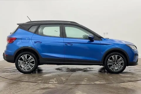 KW75JYF SEAT Arona 1.0 TSI SE 5dr Thumbnail #5