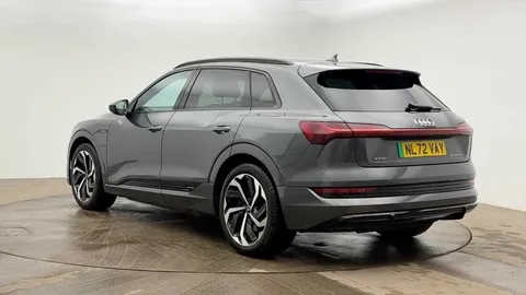 2 of 10 for Audi e-tron Black Edition 55 quattro 300,00 kW