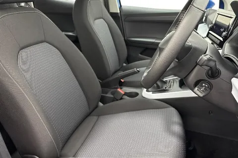 KW75JYF SEAT Arona 1.0 TSI SE 5dr Thumbnail #10