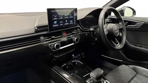 LX73UMA Audi A5 S line 40 TFSI  204 PS S tronic Thumbnail #2