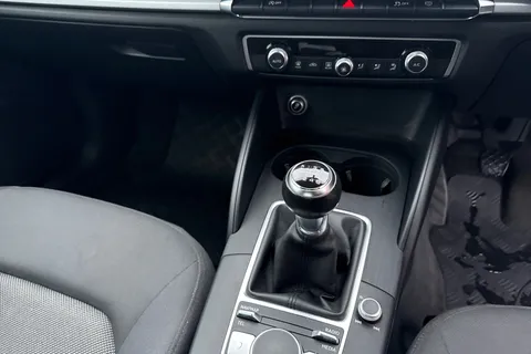 EO67MZT Audi A3 1.5 TFSI CoD SE Euro 6 (s/s) 3dr Thumbnail #24